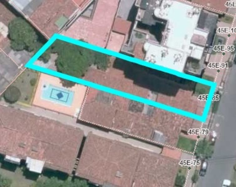 Terreno en Venta en Laureles