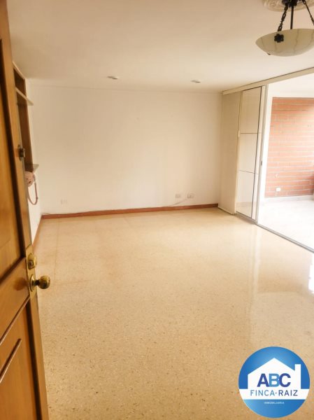 Apartamento en Venta en Laureles