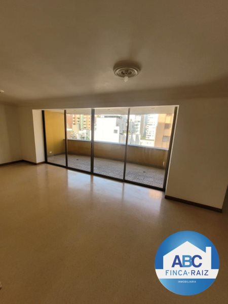 Apartamento en Arriendo en Laureles